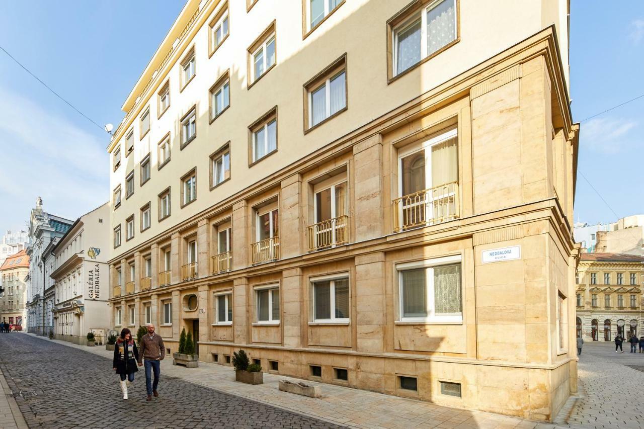 Pikachu'S Gallery - Historical Old Town Bratislava Exterior foto